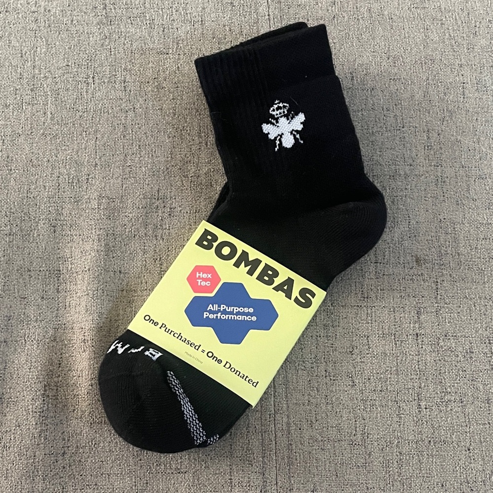 Bombas - Women's All-Purpose Performance Quarter Sock - Black Medium